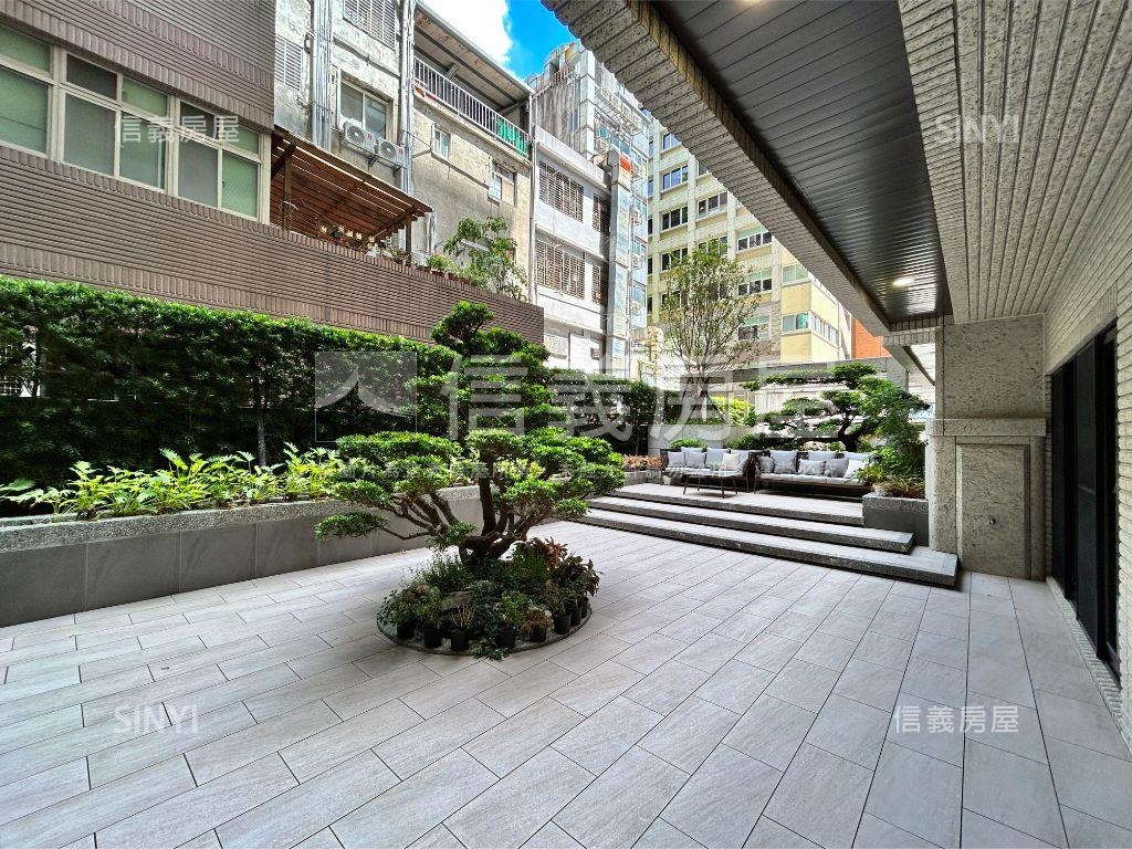 ⭐向陽上冠．２房１室坡平房屋室內格局與周邊環境