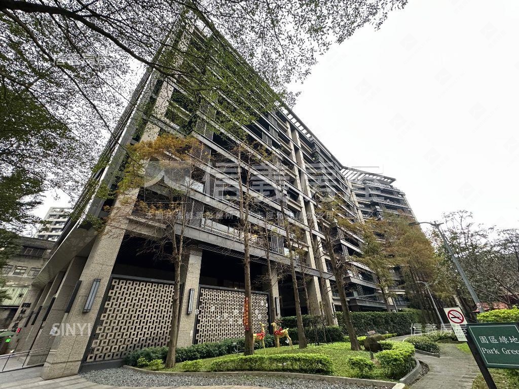 ＮＹ２１美式裝潢漂亮三房房屋室內格局與周邊環境