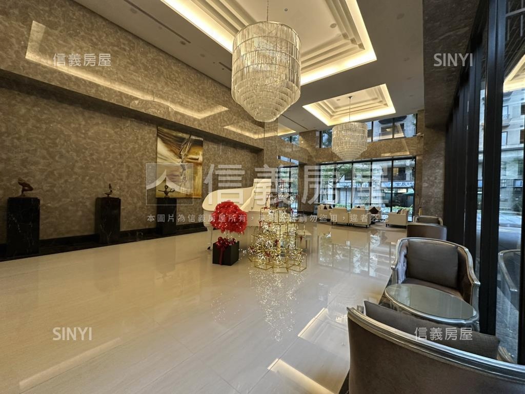 ＮＹ２１美式裝潢漂亮三房房屋室內格局與周邊環境