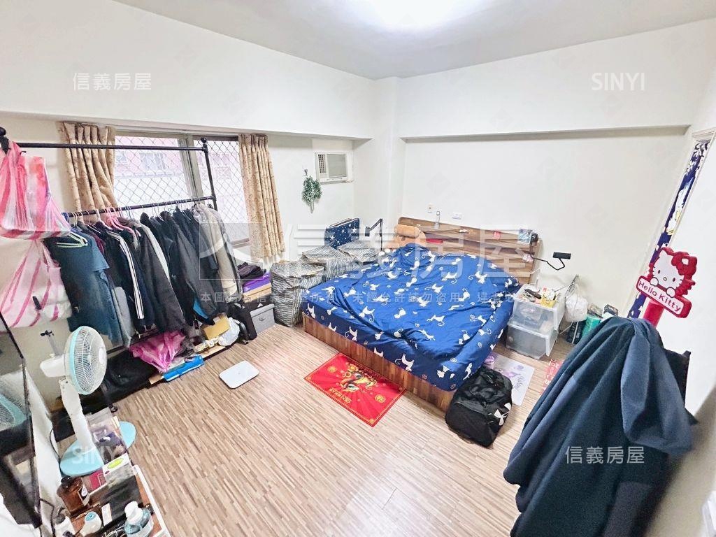 愛的世界稀有釋出三房平車房屋室內格局與周邊環境