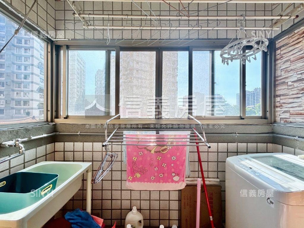 愛的世界稀有釋出三房平車房屋室內格局與周邊環境