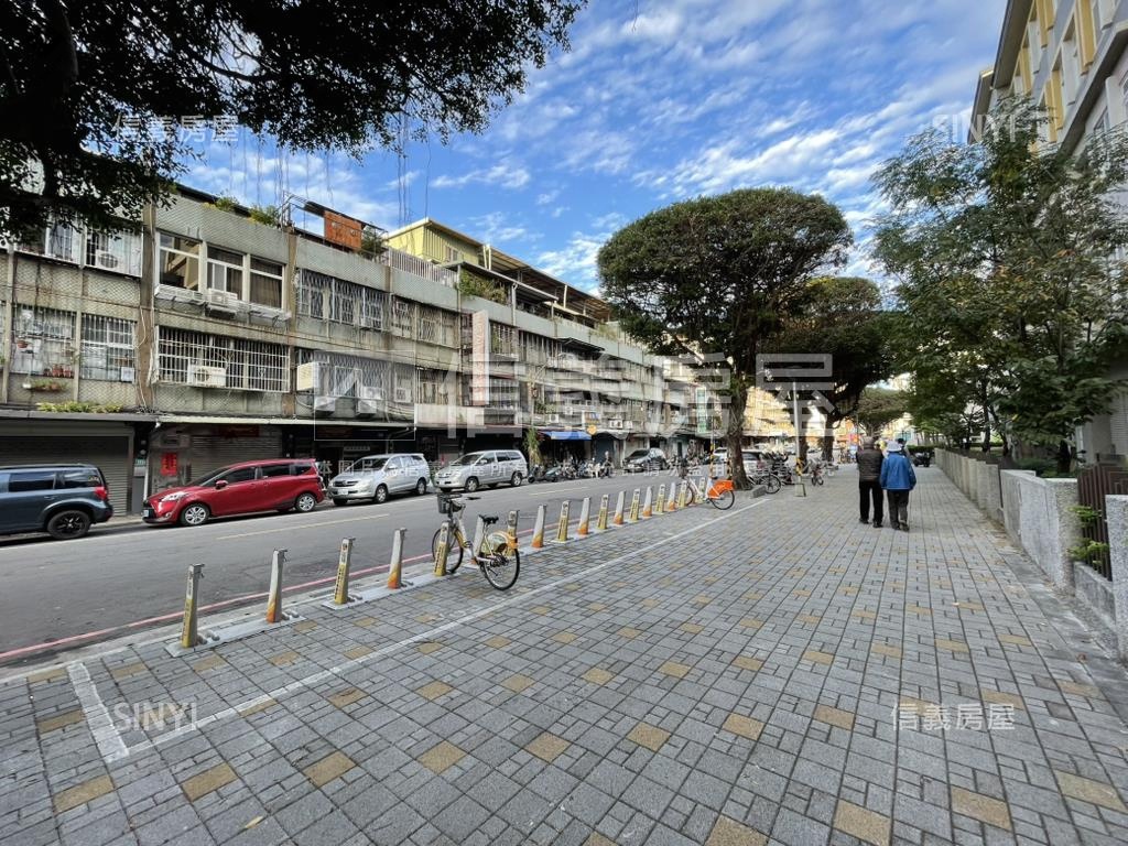 上仁一品苑兩房房屋室內格局與周邊環境