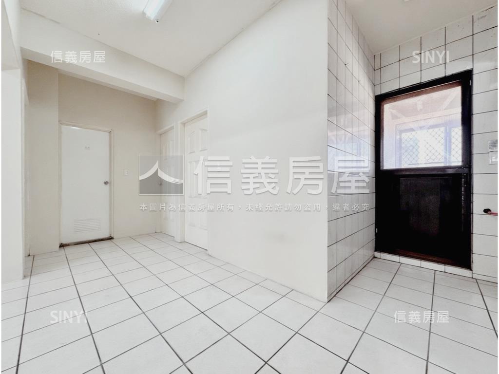 北屯捷運＋商圈三房平車房屋室內格局與周邊環境