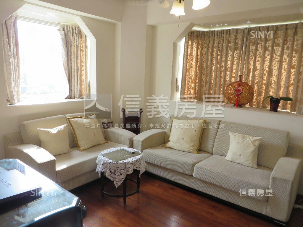 忠誠欒樹電梯頂加房屋室內格局與周邊環境