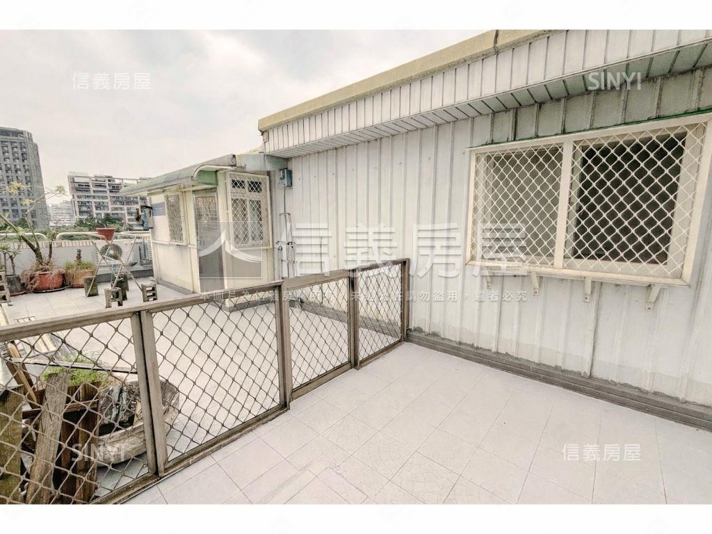 忠誠欒樹電梯頂加房屋室內格局與周邊環境