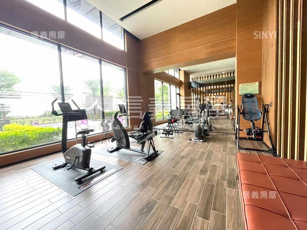 上河城兩房高樓車位房屋室內格局與周邊環境