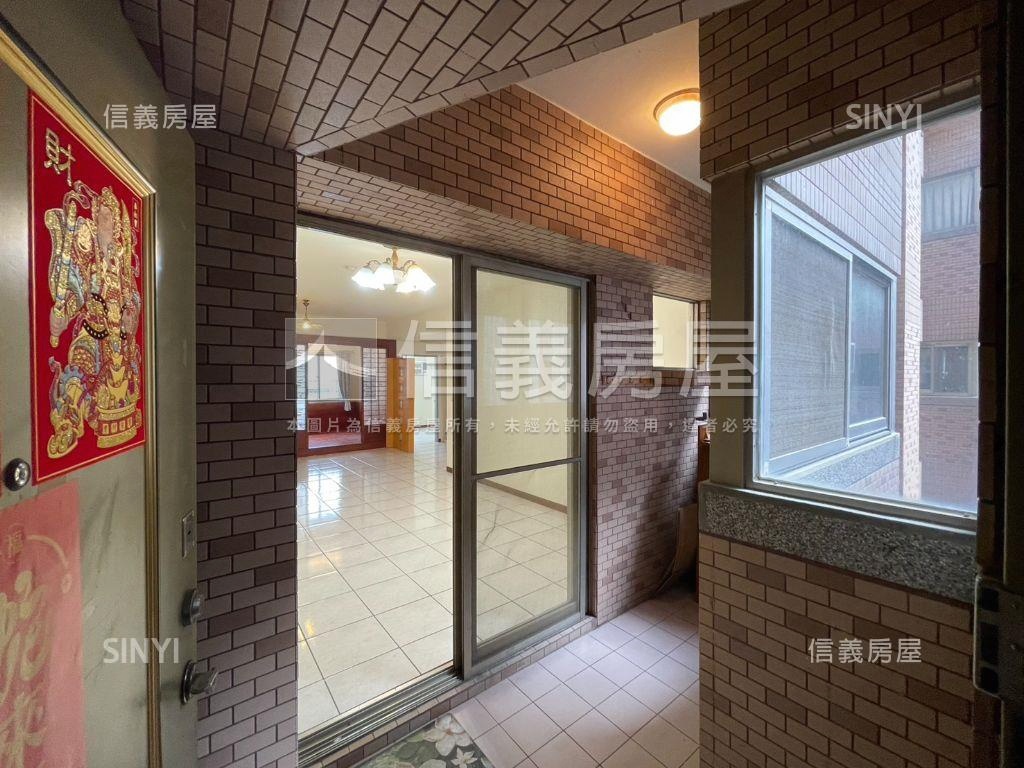 早安公園入門玄關宅房屋室內格局與周邊環境