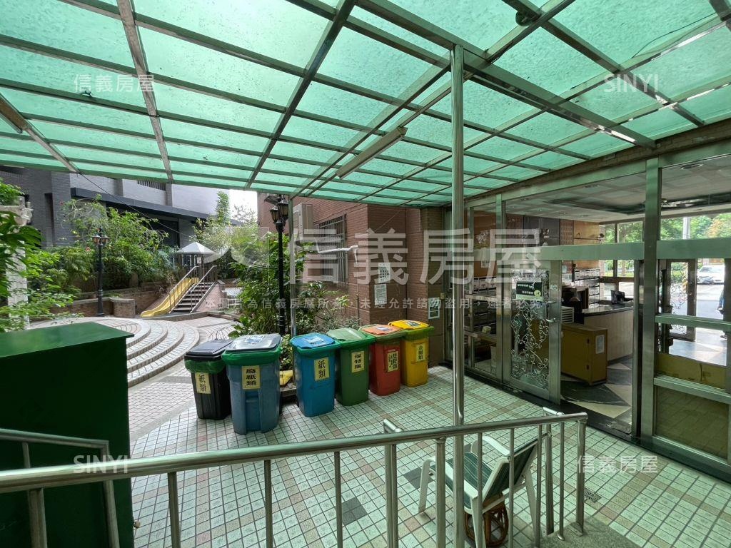 早安公園入門玄關宅房屋室內格局與周邊環境