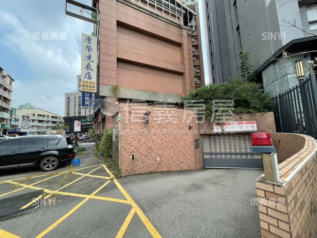 早安公園入門玄關宅房屋室內格局與周邊環境