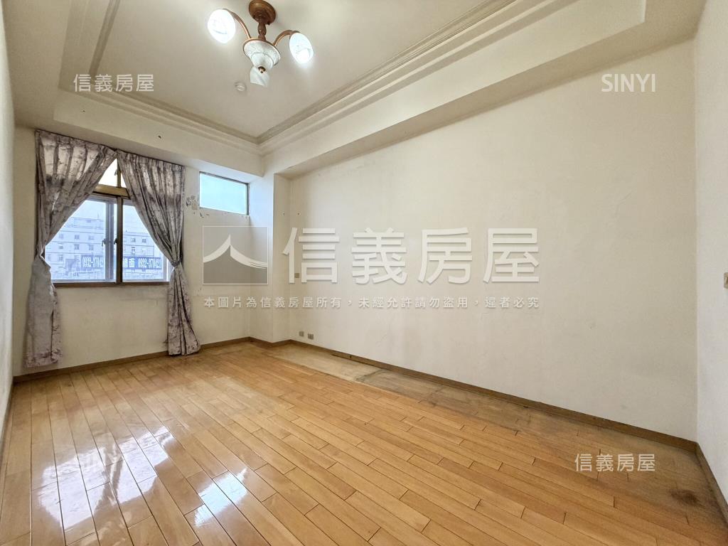 金太陽｜永寧捷運口房屋室內格局與周邊環境