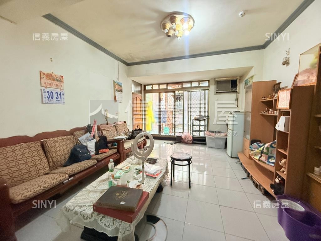 成家首選稀有三樓釋出房屋室內格局與周邊環境