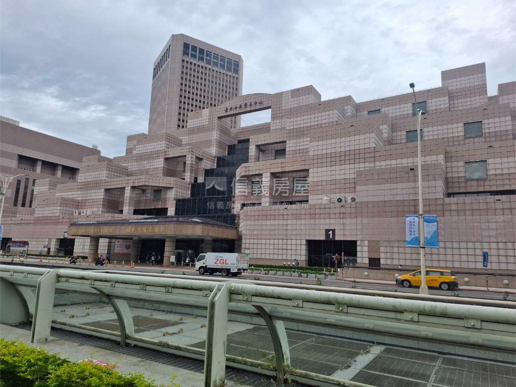 琢格７７高樓美屋房屋室內格局與周邊環境