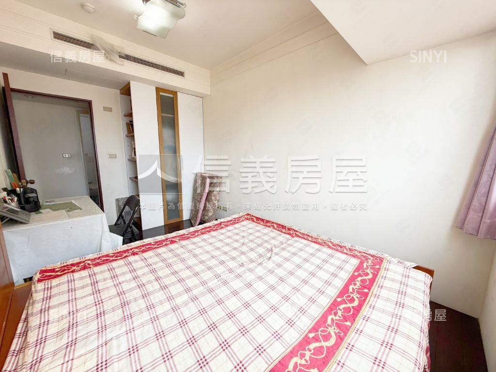 國資圖高樓三房平車房屋室內格局與周邊環境