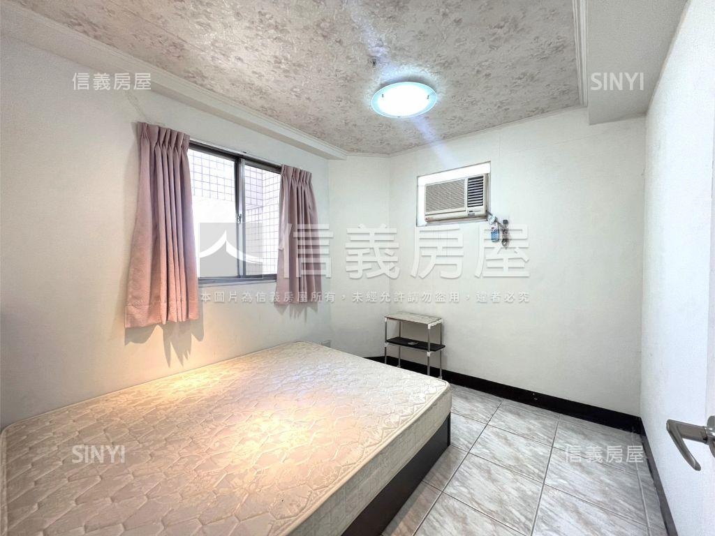 麗池樓中樓頂樓三房車位房屋室內格局與周邊環境