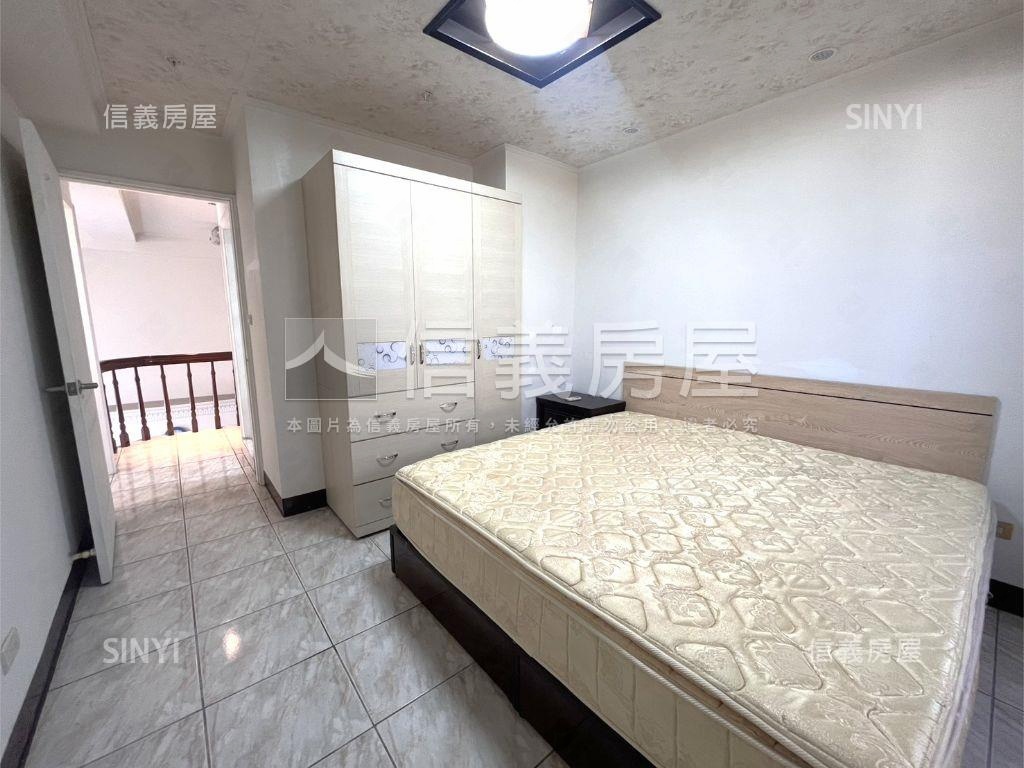 麗池樓中樓頂樓三房車位房屋室內格局與周邊環境