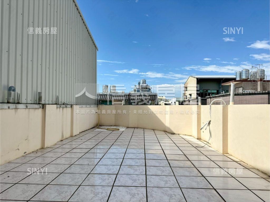 安昌街經典角窗店面住家房屋室內格局與周邊環境