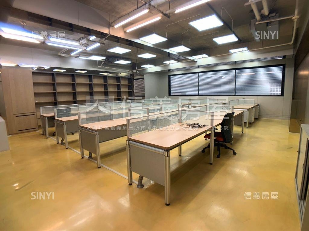 內科整棟企業總部房屋室內格局與周邊環境