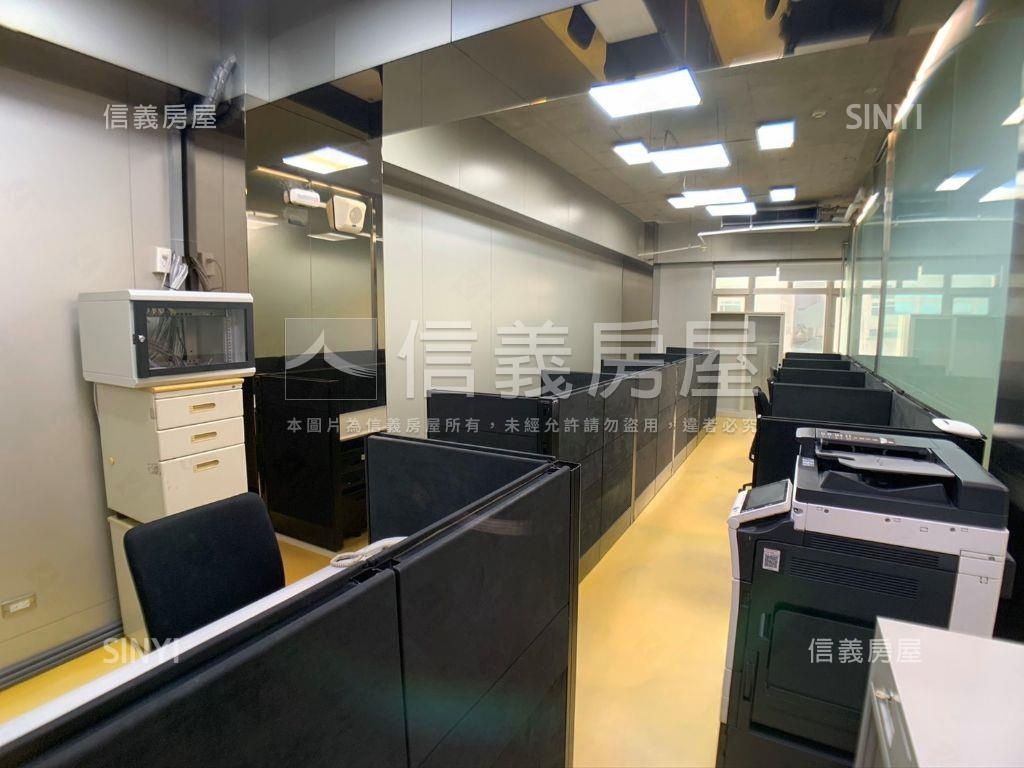 內科整棟企業總部房屋室內格局與周邊環境