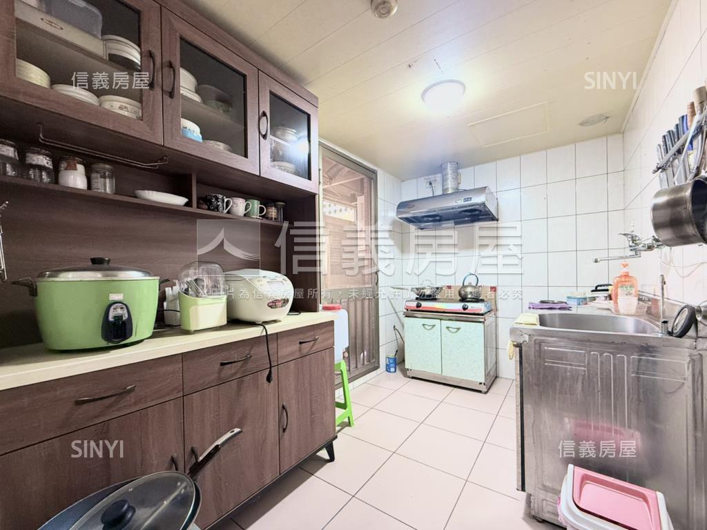 大道六區｜樹景三房平車宅房屋室內格局與周邊環境