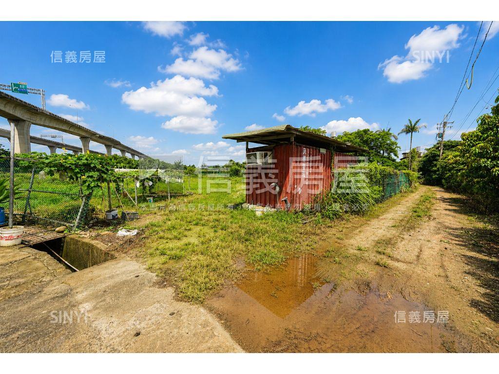 桃園捷運綠線１３６２坪地房屋室內格局與周邊環境