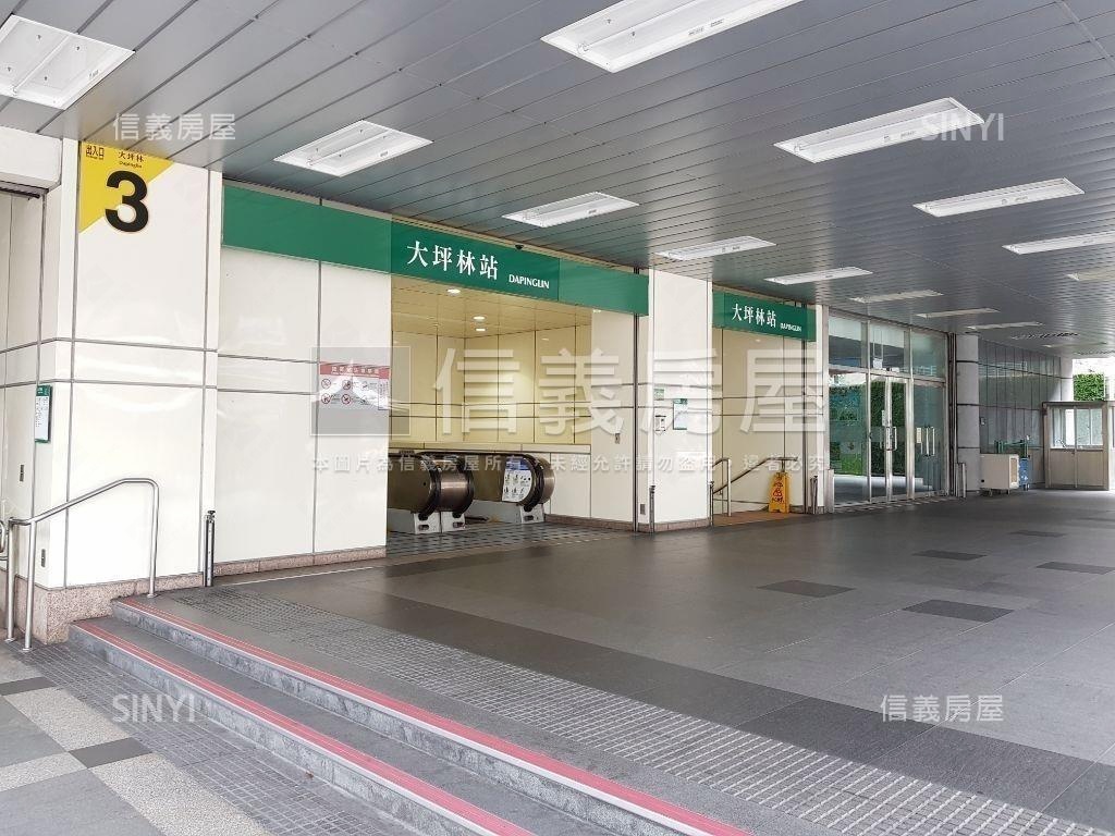 大坪林邊間兩房衛浴開窗房屋室內格局與周邊環境
