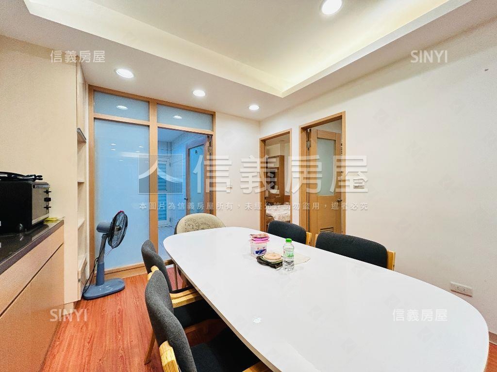 正和璞邸美妝三房房屋室內格局與周邊環境
