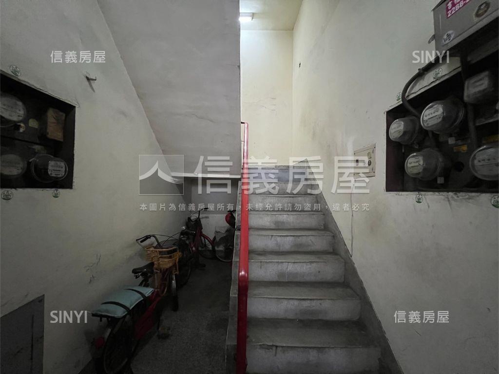 正和璞邸美妝三房房屋室內格局與周邊環境