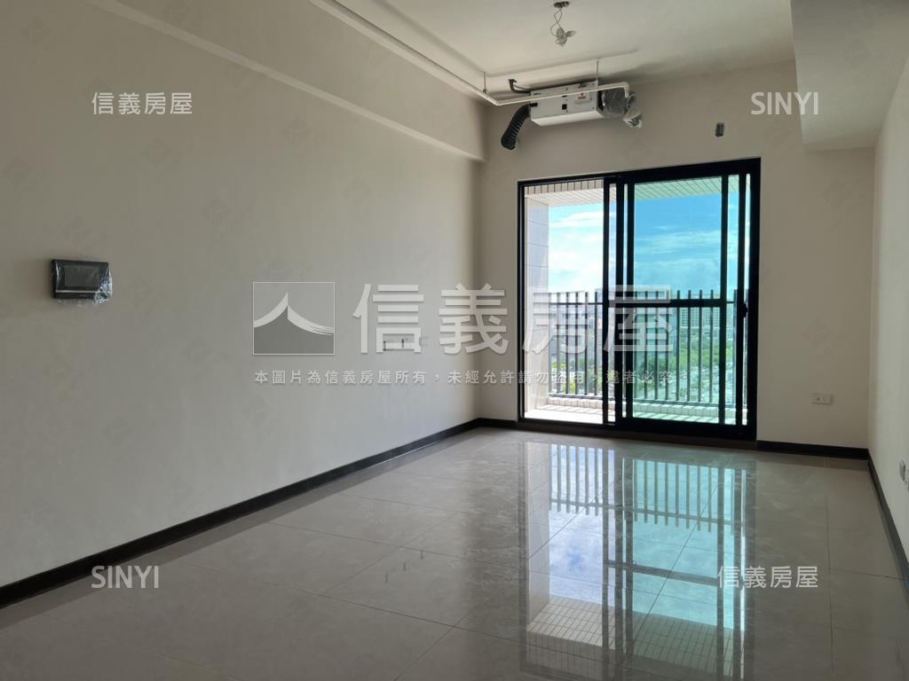 世界巨星高樓三房平車房屋室內格局與周邊環境