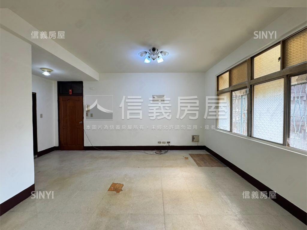 專任！市區黃金三樓房屋室內格局與周邊環境
