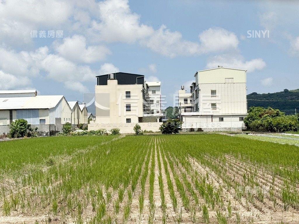林園方正３４０坪土地房屋室內格局與周邊環境