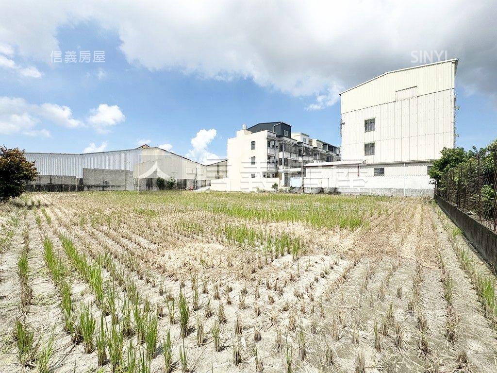 林園方正３４０坪土地房屋室內格局與周邊環境