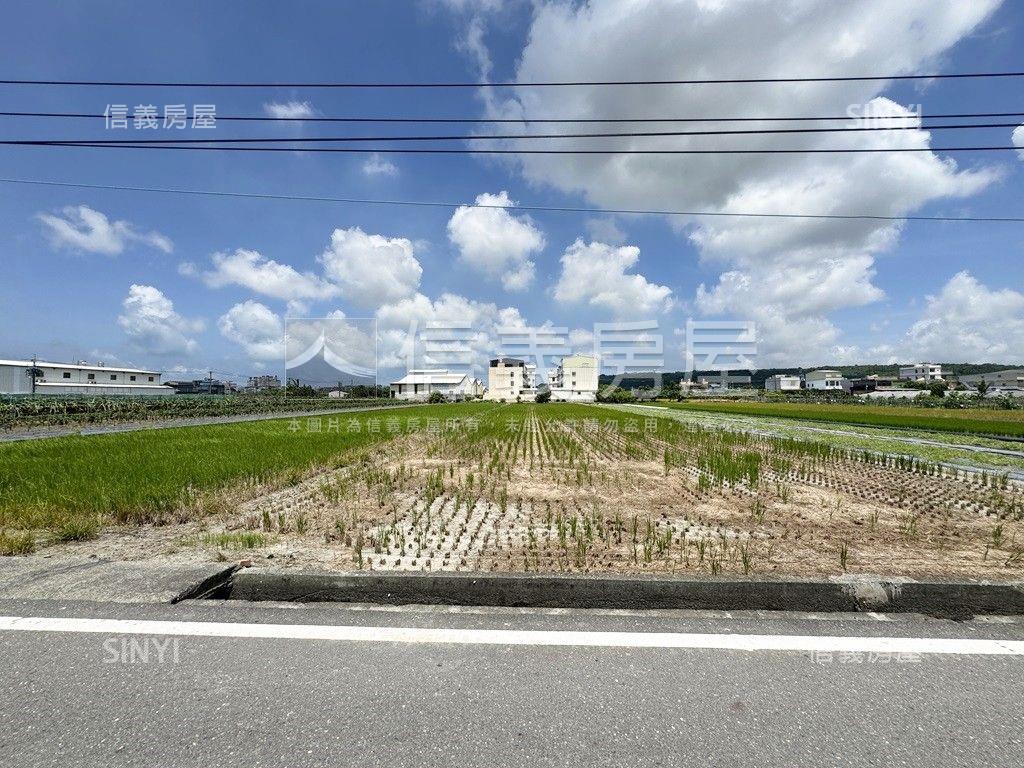林園方正３４０坪土地房屋室內格局與周邊環境