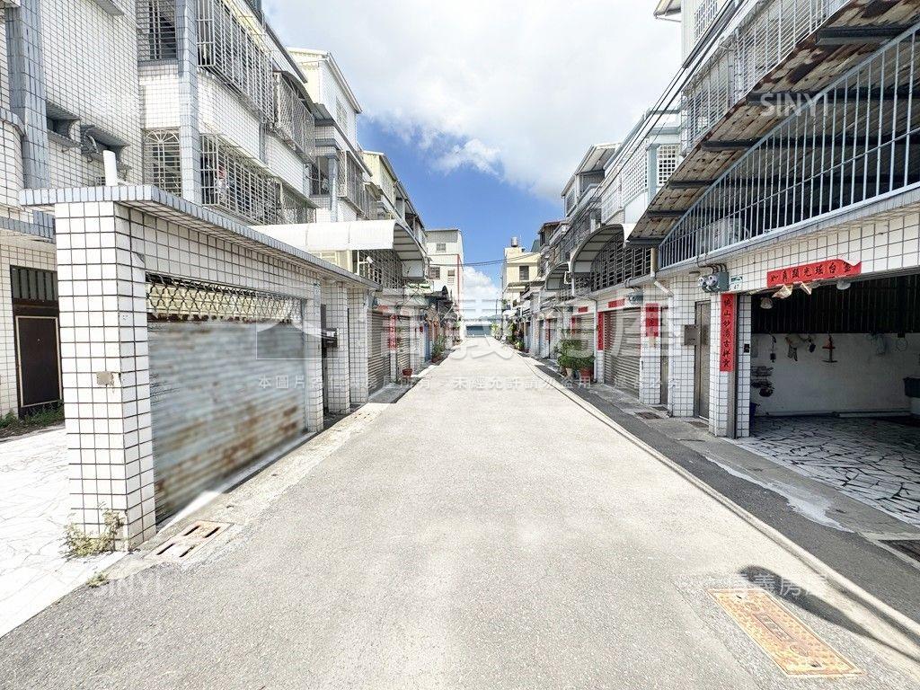 林園方正３４０坪土地房屋室內格局與周邊環境