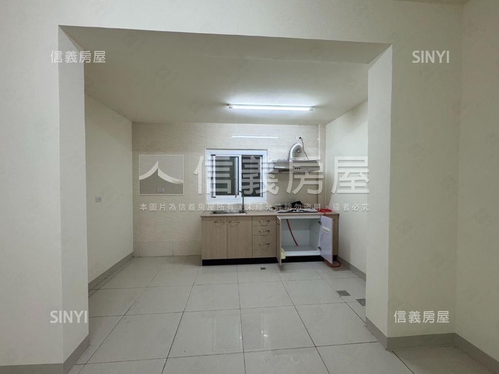 善化坐駕透天房屋室內格局與周邊環境