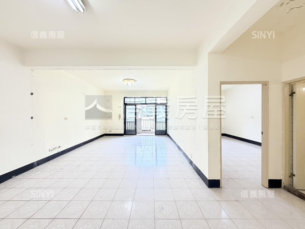 新樹路近秀泰稀有舒適公寓房屋室內格局與周邊環境