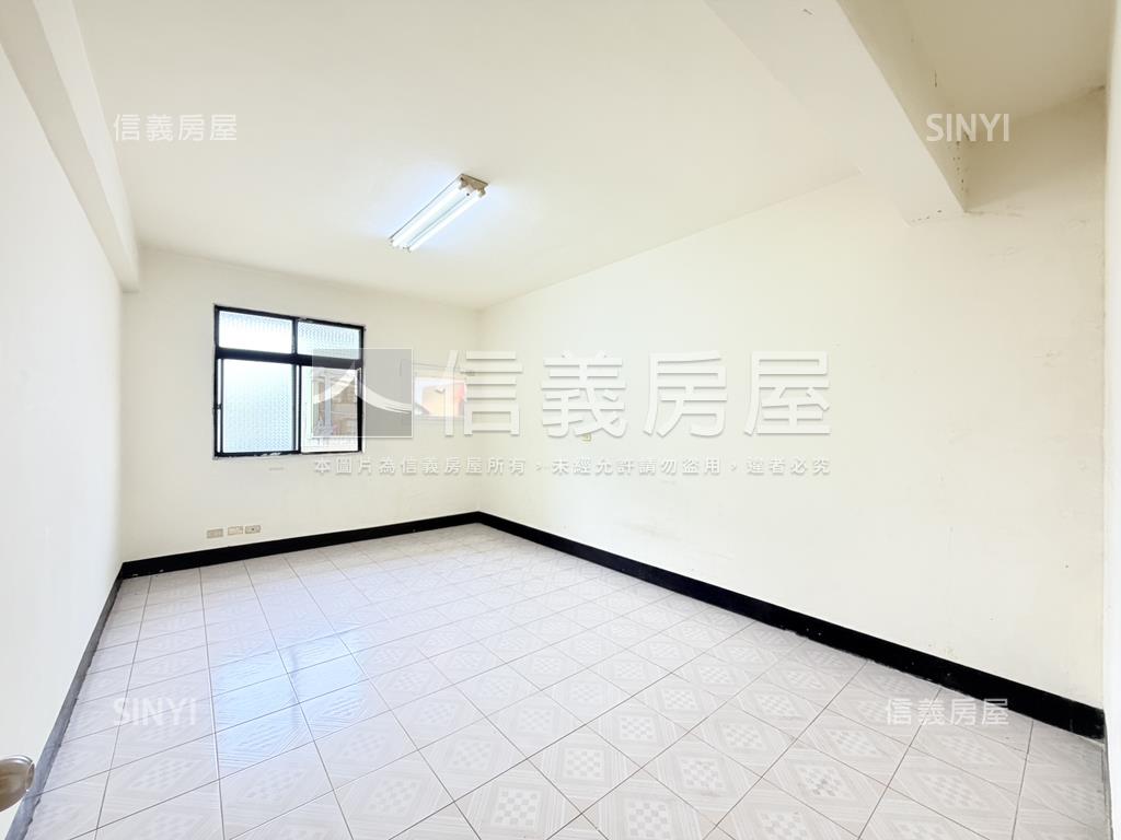 新樹路近秀泰稀有舒適公寓房屋室內格局與周邊環境