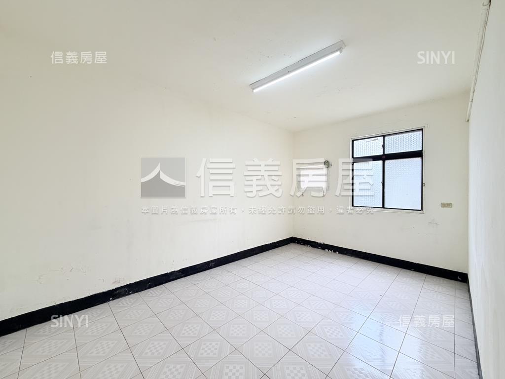 新樹路近秀泰稀有舒適公寓房屋室內格局與周邊環境