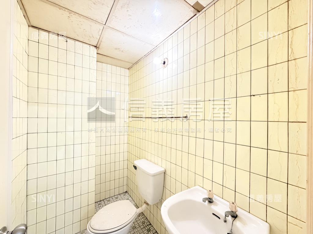 新樹路近秀泰稀有舒適公寓房屋室內格局與周邊環境