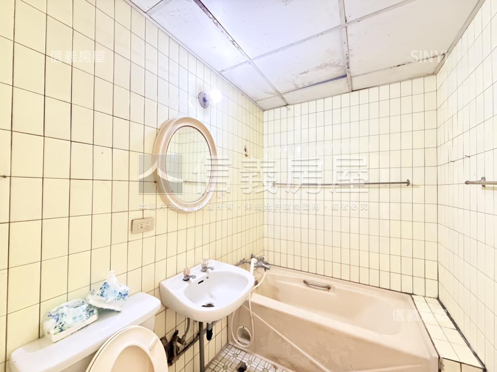 新樹路近秀泰稀有舒適公寓房屋室內格局與周邊環境