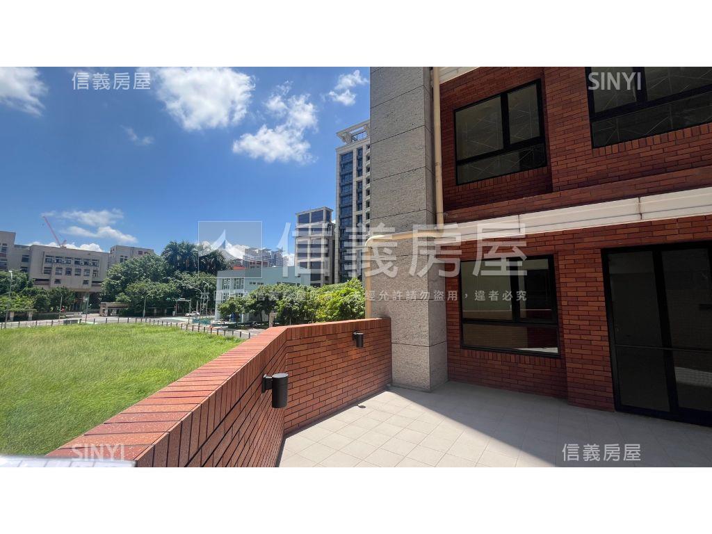 央北唯我稀有露臺２房車位房屋室內格局與周邊環境