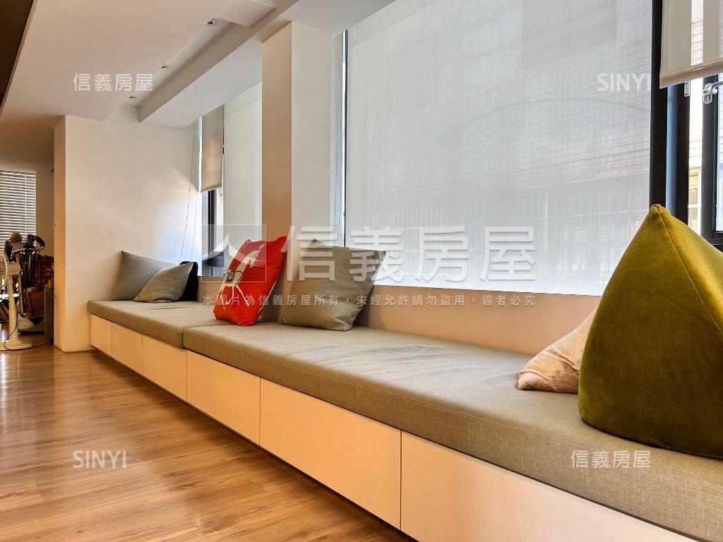 西區霸氣精裝電梯企業總部房屋室內格局與周邊環境