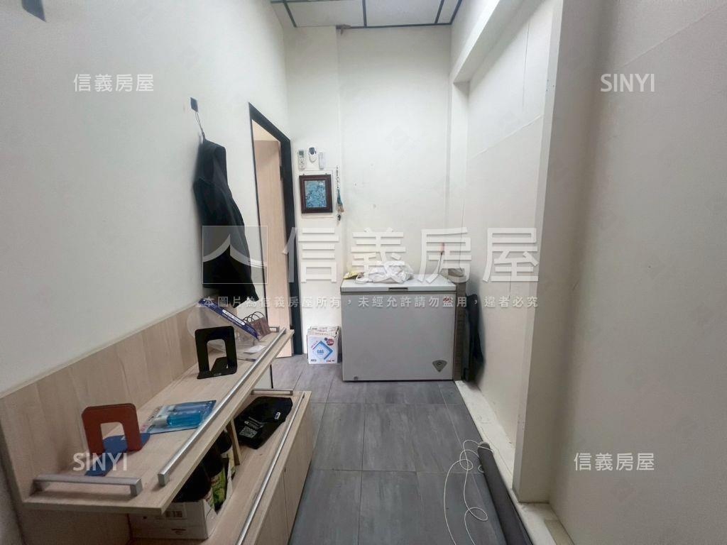 福科路角間雙店面Ａ＋Ｂ房屋室內格局與周邊環境