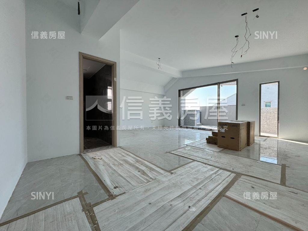 愛迪生採光別墅房屋室內格局與周邊環境