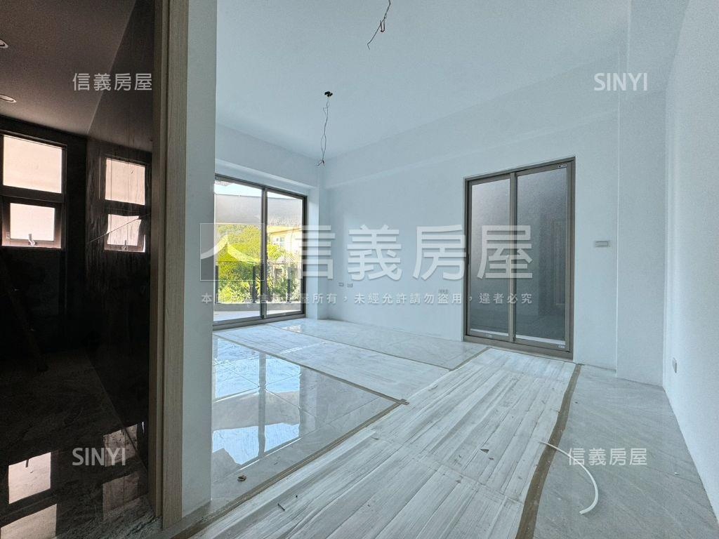 愛迪生採光別墅房屋室內格局與周邊環境