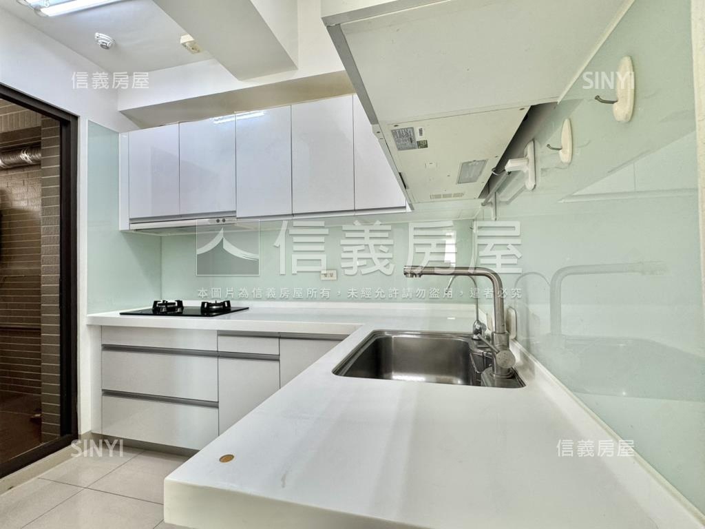 五福學區文化尚品３房平車房屋室內格局與周邊環境