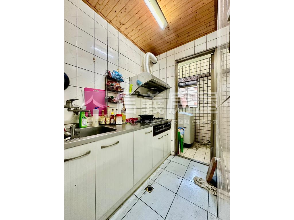 太平新高學區美三房房屋室內格局與周邊環境