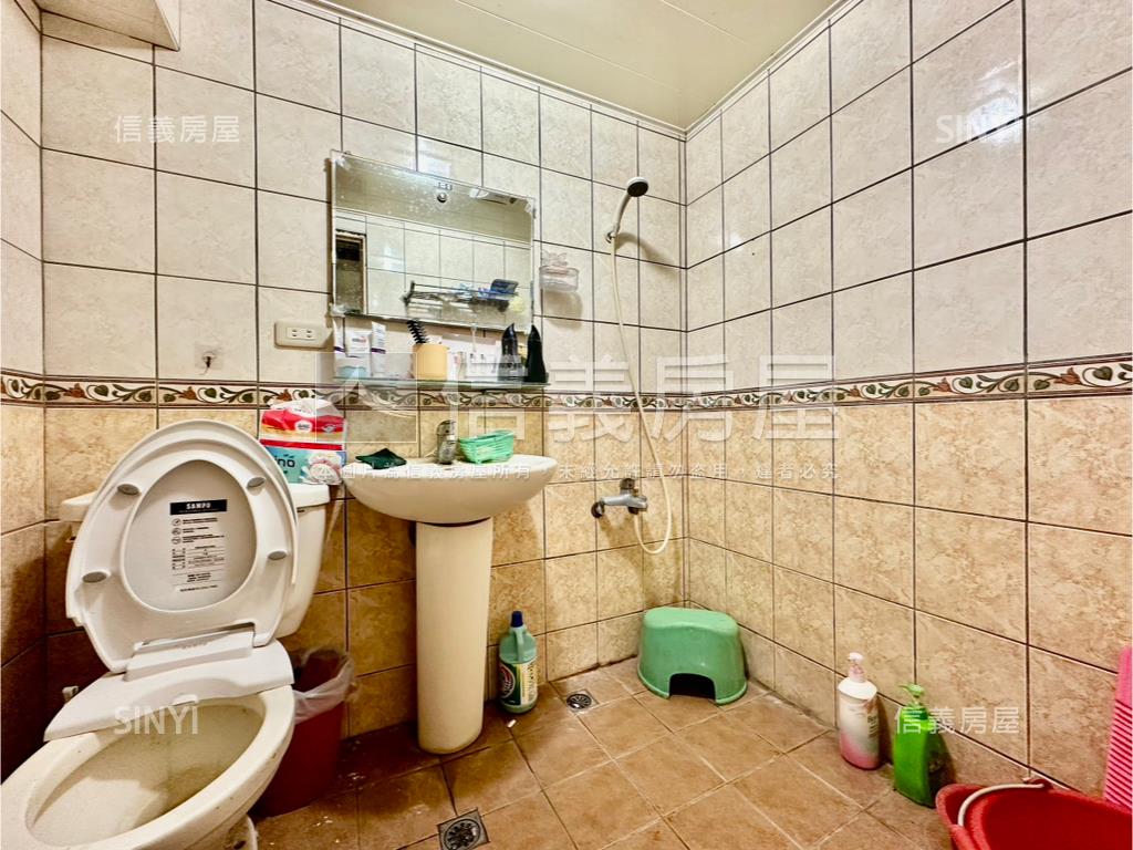 太平新高學區美三房房屋室內格局與周邊環境