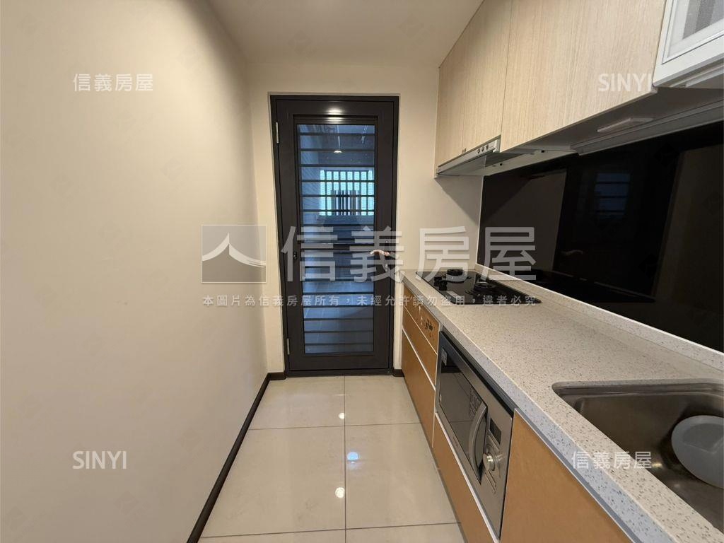 協和丰景高樓三房平車房屋室內格局與周邊環境