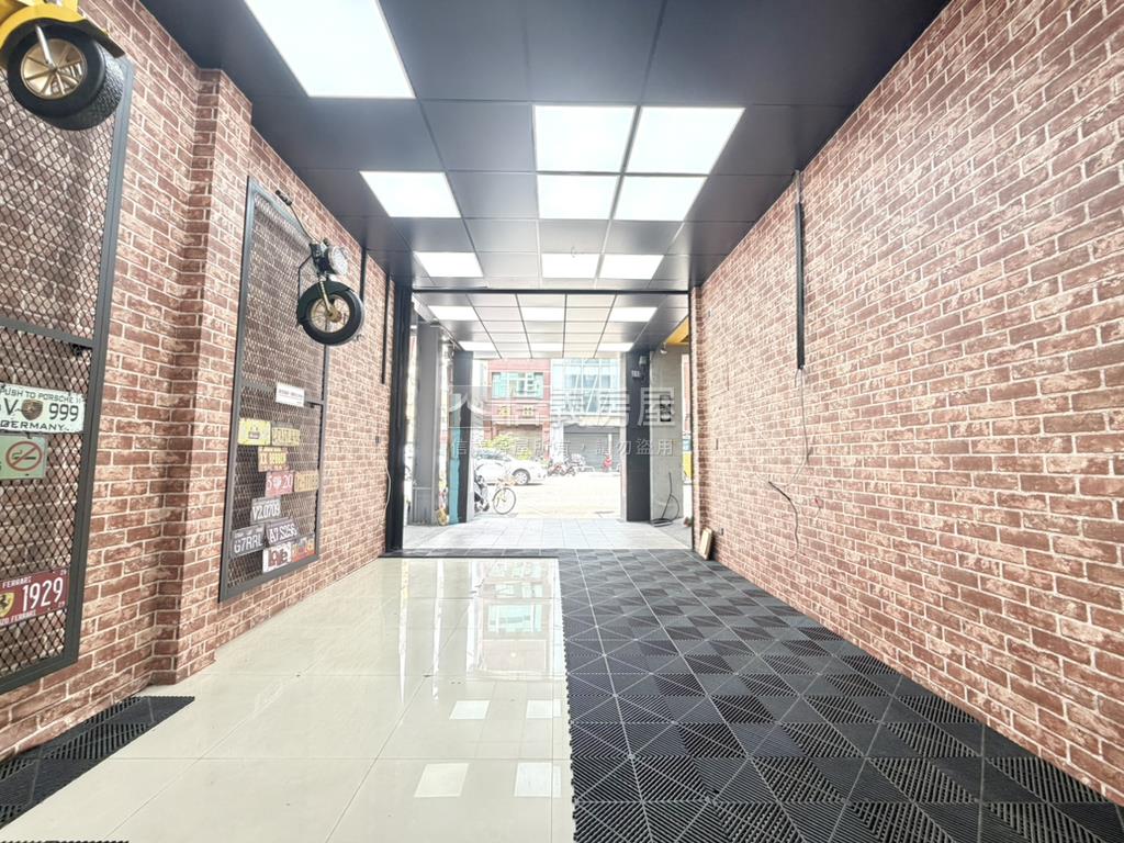 台灣大道金店面房屋室內格局與周邊環境