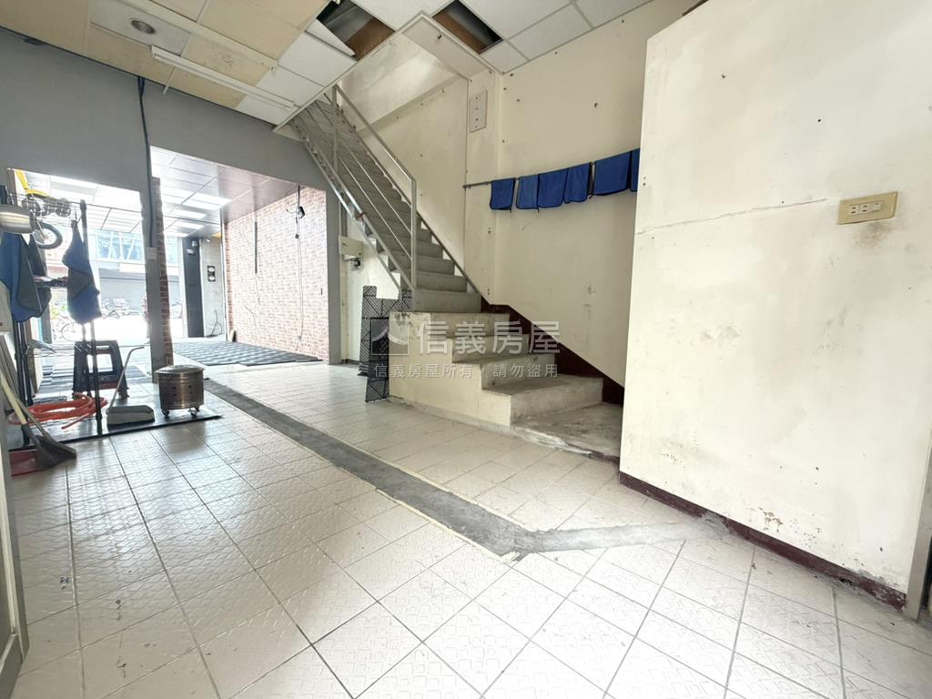 台灣大道金店面房屋室內格局與周邊環境